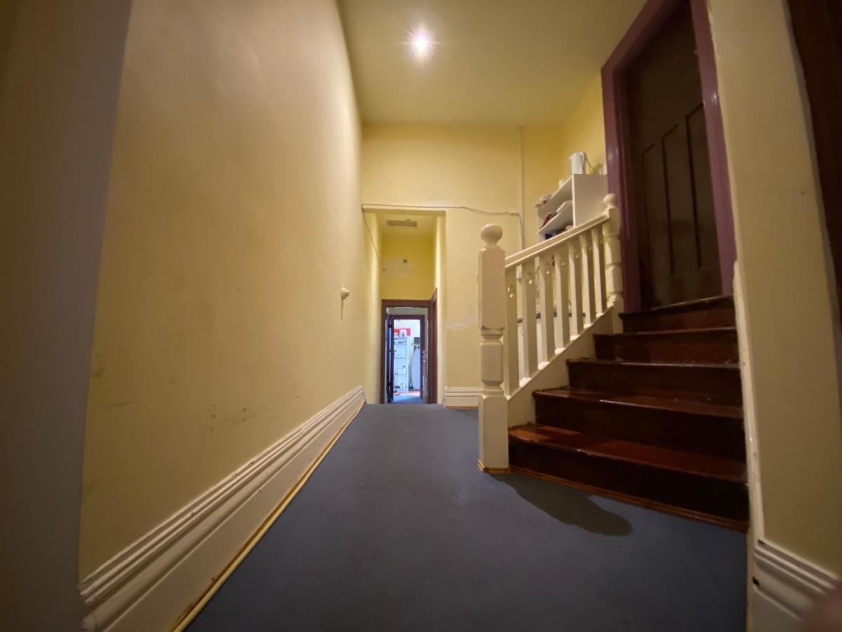 Malvern Backpackers Мельбурн Экстерьер фото