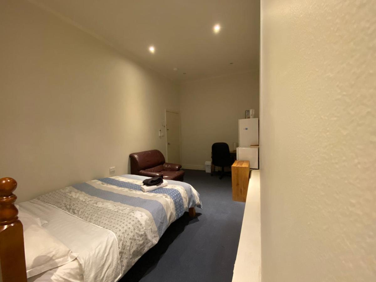 Malvern Backpackers Мельбурн Экстерьер фото